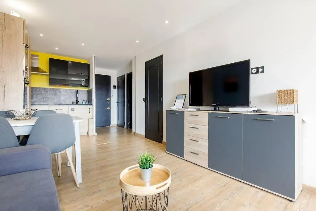 Stanislas Art - Cannes Centre - Terrasse - Clim Apartment